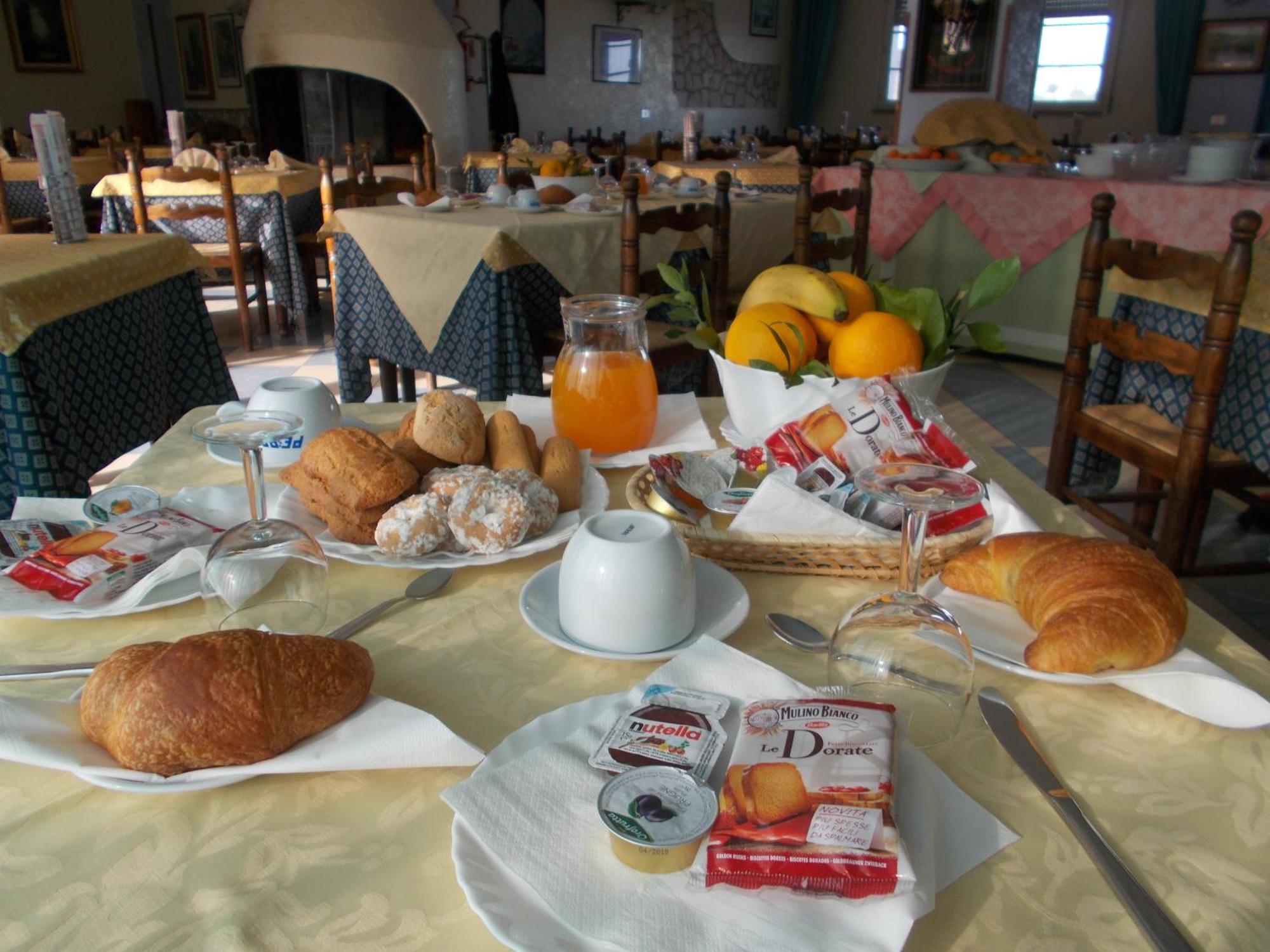 Hotel Maremonti فيكو دل غراغانو المظهر الخارجي الصورة